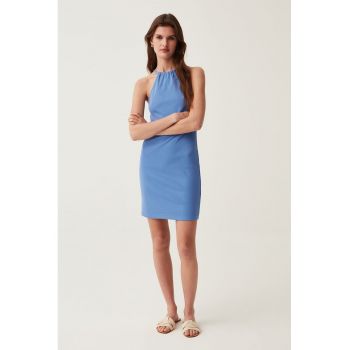 Rochie striata cu decolteu halter