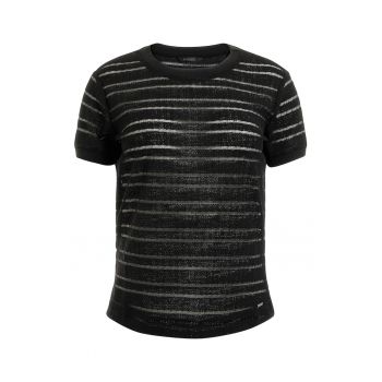 Tricou tricotat cu dungi