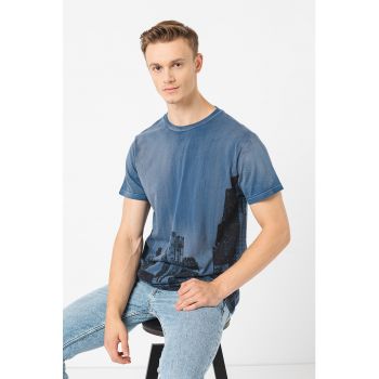 Tricou de bumbac cu imprimeu grafic