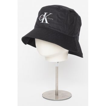 Palarie bucket de bumbac organic cu broderie logo