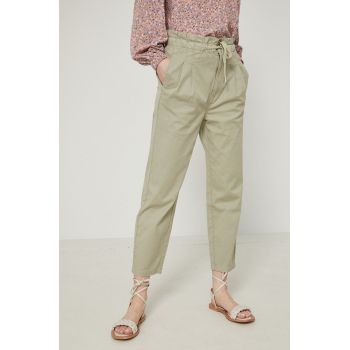 Medicine pantaloni femei, culoarea verde, fason chinos, high waist