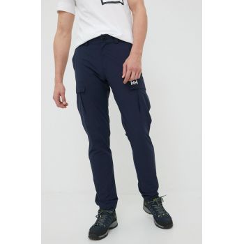 Helly Hansen pantaloni de exterior barbati, culoarea albastru marin