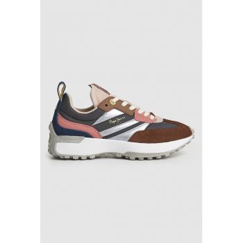 Pantofi sport cu garnituri de piele intoarsa si material textil