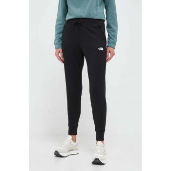 The North Face pantaloni de trening culoarea negru, neted de firma original