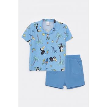 Set de camasa cu imprimeu si pantaloni scurti