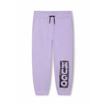 HUGO pantaloni de trening din bumbac pentru copii culoarea violet, cu imprimeu