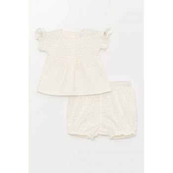 Set de bluza si pantaloni scurti cu broderie