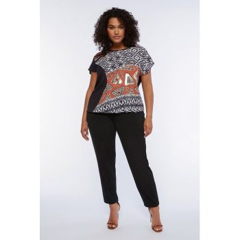Bluza cu maneci scurte si diverse imprimeuri
