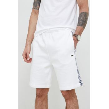 Lacoste pantaloni scurti barbati, culoarea alb