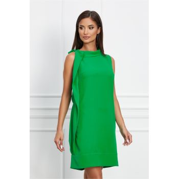Rochie LaDonna verde cu volanas si inchidere cu nasturi