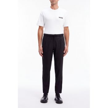 Pantaloni eleganti cu snur de ajustare in talie