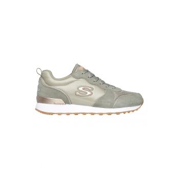Pantofi sport cu insertii din piele intoarsa