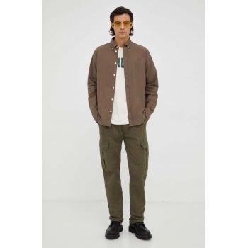 Les Deux camasa barbati, culoarea verde, cu guler button-down, regular