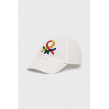 United Colors of Benetton șapcă din bumbac pentru copii culoarea alb, cu imprimeu