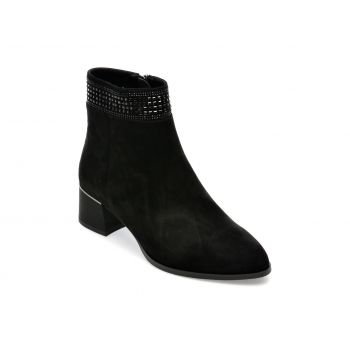 Ghete EPICA negre, K330003, din piele intoarsa