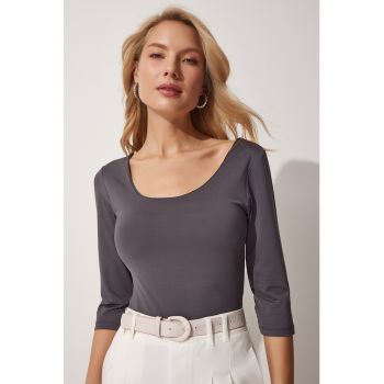 Bluza cu decolteu U si maneci 3/4