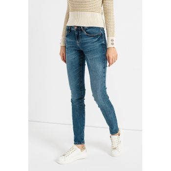 Blugi skinny cu talie medie