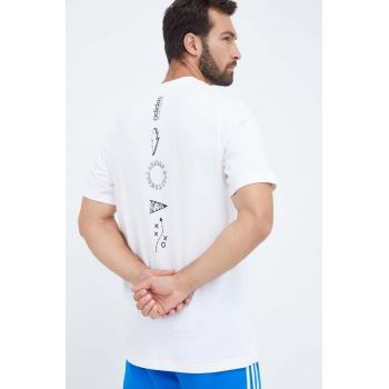 adidas tricou din bumbac culoarea alb, cu imprimeu