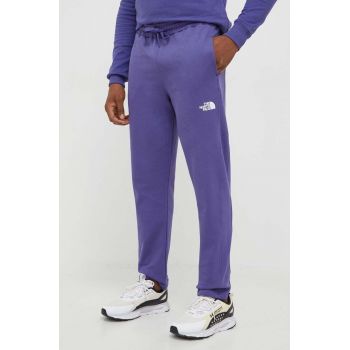 The North Face pantaloni de trening din bumbac culoarea violet, neted de firma originali