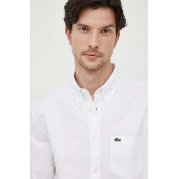 Lacoste cămașă din bumbac bărbați, culoarea alb, cu guler button-down, regular
