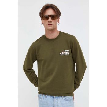 Tommy Jeans hanorac de bumbac barbati, culoarea verde, cu imprimeu ieftin