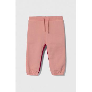 United Colors of Benetton pantaloni de trening pentru copii culoarea roz, modelator ieftini