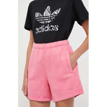 adidas pantaloni scurti femei, culoarea roz, neted, high waist ieftini
