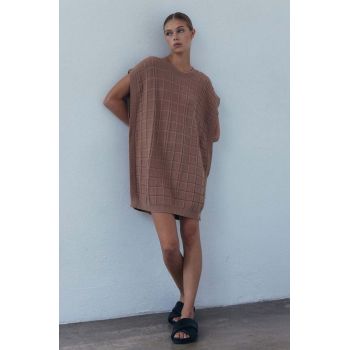 MUUV. rochie CARRE culoarea maro, mini, oversize de firma originala