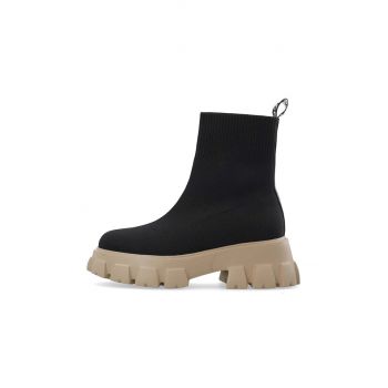 Bianco cizme BIAPRIMA femei, culoarea negru, cu toc plat, 11300037 ieftine