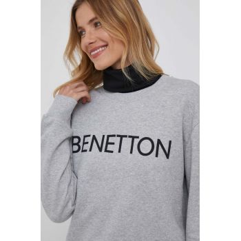 United Colors of Benetton hanorac de bumbac femei, culoarea gri, cu imprimeu