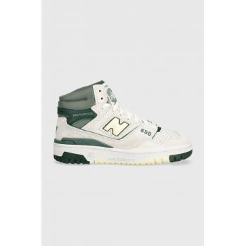 New Balance sneakers din piele întoarsă BB650RVG culoarea alb