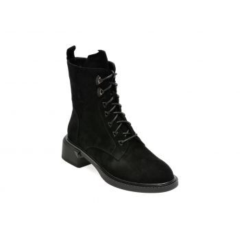 Ghete EPICA negre, 394654, din piele intoarsa