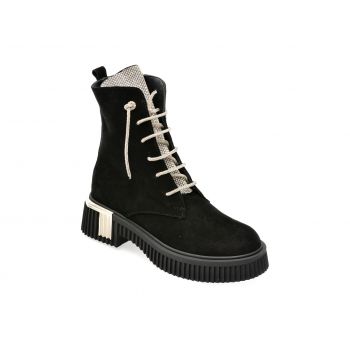 Ghete EPICA negre, 562108, din piele intoarsa