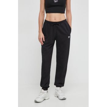 Reebok pantaloni de trening culoarea negru, neted ieftin