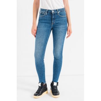 Blugi skinny cu talie medie