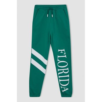 Pantaloni sport cu text
