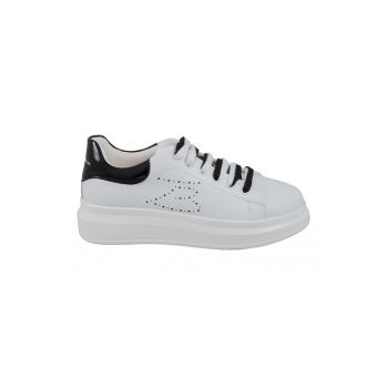 Pantofi sport din piele cu detalii perforate