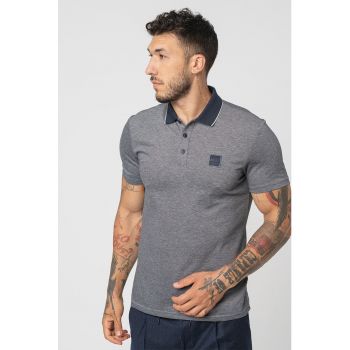 Tricou polo cu aplicatie logo