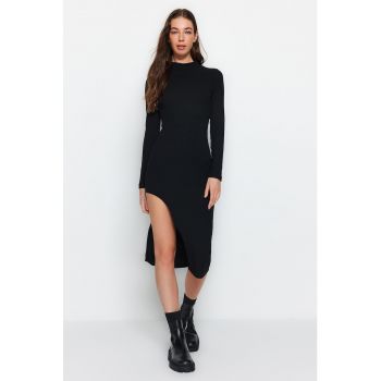 Rochie bodycon cu decupaj