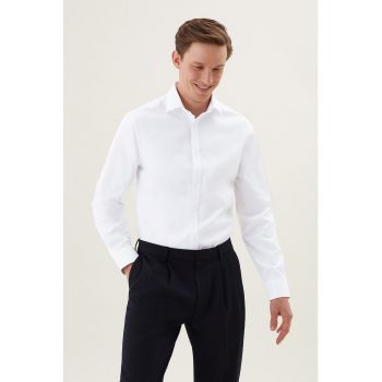 Camasa slim fit cu guler ascutit