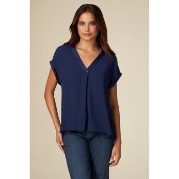 Bluza cu maneci scurte si decolteu in V