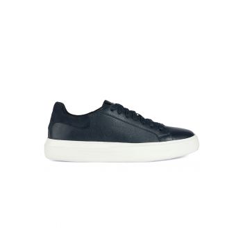 Pantofi sport din piele cu insertii din denim Deiven