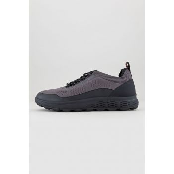 Pantofi sport cu segmente din tricot