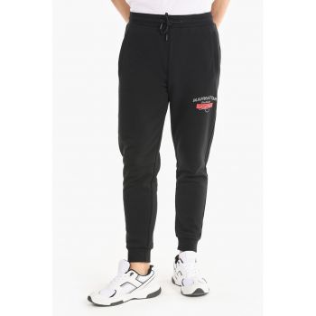 Pantaloni sport cu talie ajustabila