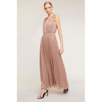 Rochie cu decolteu in V si aspect lucios