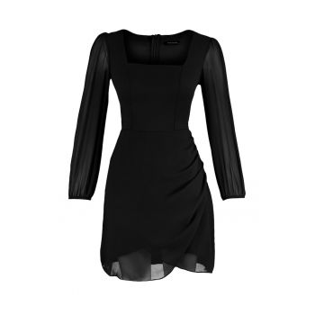 Rochie mini cu decolteu patrat