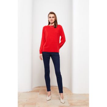 Pulover striat cu maneci raglan