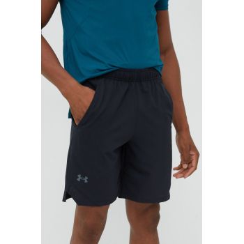 Under Armour pantaloni scurți de antrenament Vanish 1370382 barbati, culoarea negru ieftini