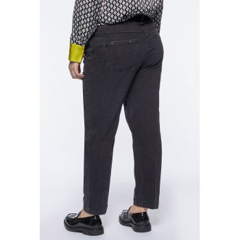 Blugi mom fit cu talie inalta