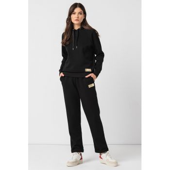 Hanorac cu maneci raglan